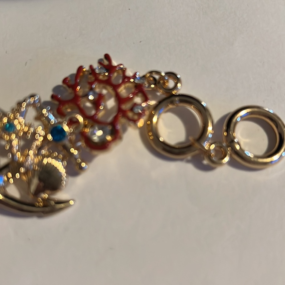 Starfish gorgeous beach themed bracelet NWT - Picture 4 of 6